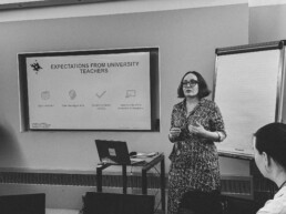 University Teachers as Instructional Designers. AI-Supported MOOC Design. Mihaela Nyyssönen, Ulla Hemminki-Reijonen, YC Felin